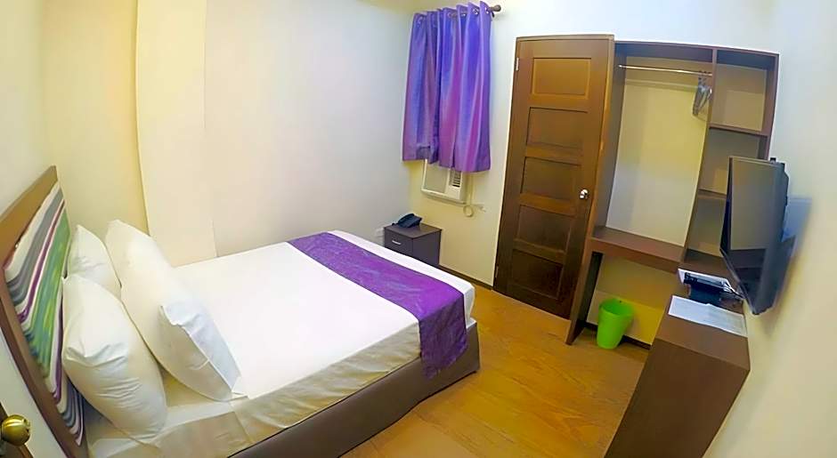 Golden Gate Suites