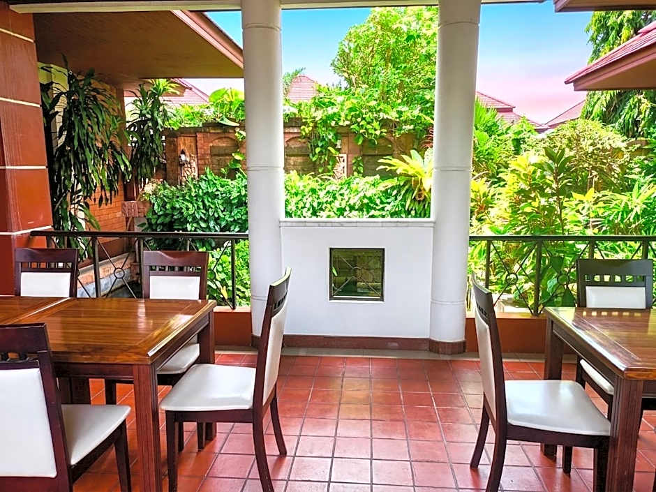 The Ligor City Hotel