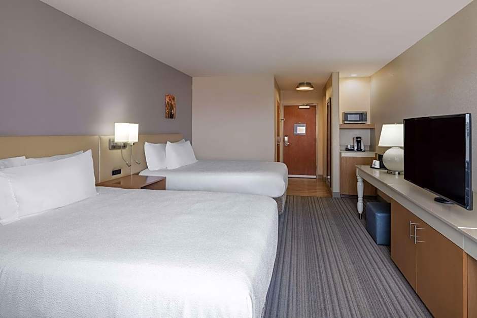 Hilton Garden Inn Bakersfield