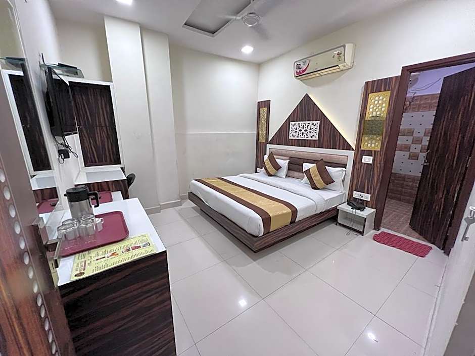 Hotel Sehmi's Best Rest Inn