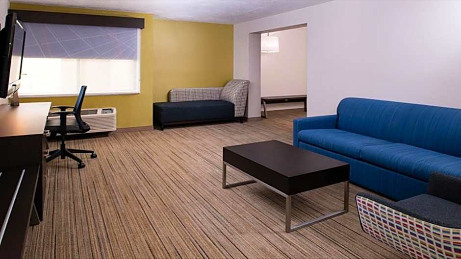 Holiday Inn Express Cincinnati West By IHG