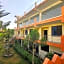 Hotel Roopam Palace