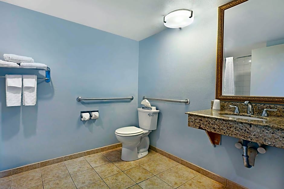 Best Western Hartford Hotel & Suites