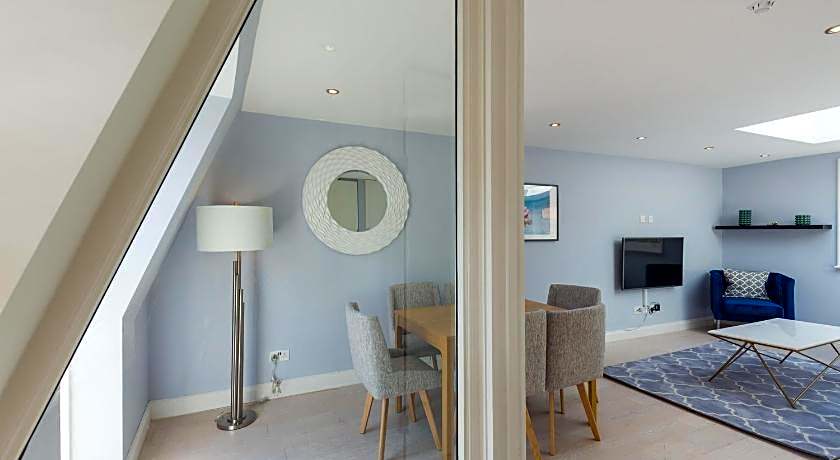 Urban Chic - Covent Garden