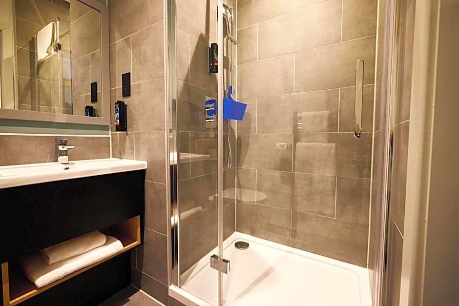 Holiday Inn - the niu, Loom Manchester North By IHG