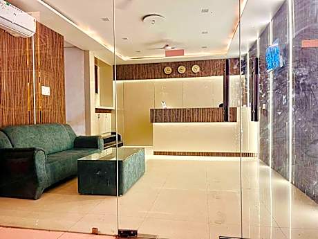 Hotel Hari Kripa Dham Near Prem Mandir Vrindavan