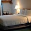 Timberland Inn & Suites
