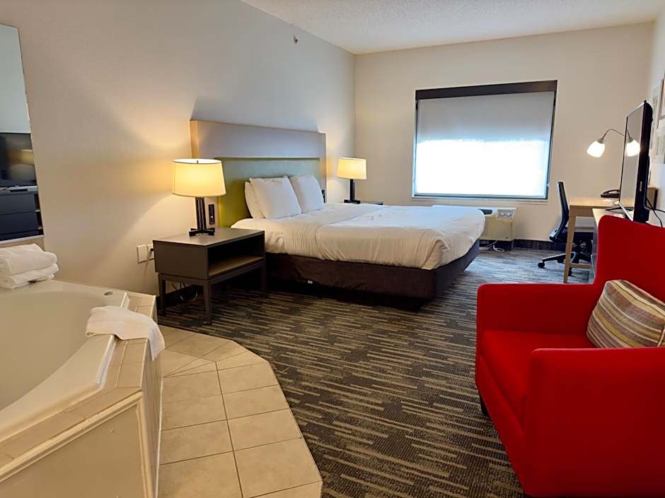 Country Inn & Suites by Radisson, Lake George (Queensbury), NY