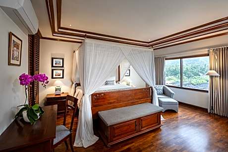 Premier Garden Suite