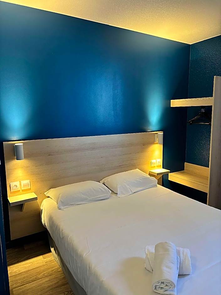 Kyriad Direct Dreux