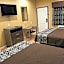 Deluxe Inn & Suites - Baytown