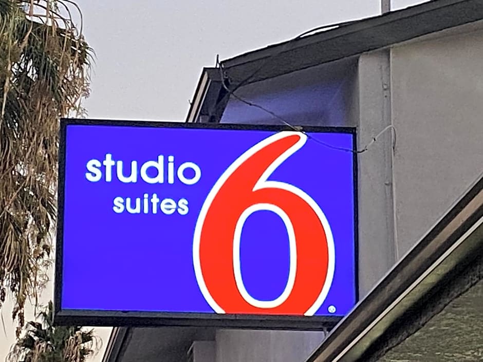 Studio 6 Suites San Bernardino, CA