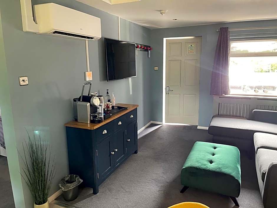 Village Limits Bed and Breakfast Rooms