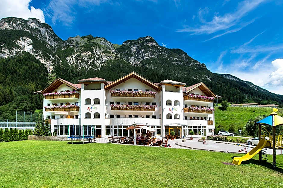Hotel Alpin