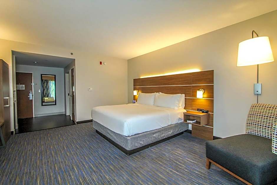 Holiday Inn Express Hotel & Suites Charleston - North By IHG