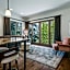Columbia Cliff Villas