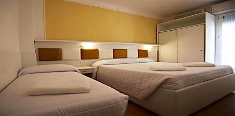 Quadruple Room with Balcony