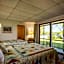 Sandy Point Motel