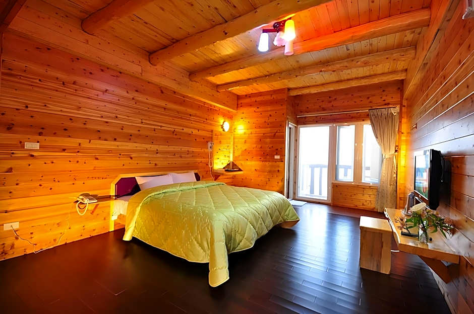 Dindai Glass Vacation Villa