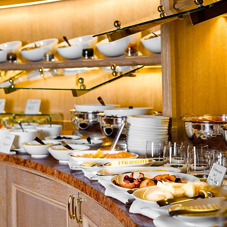 Relais & Chateaux Bulow Palais