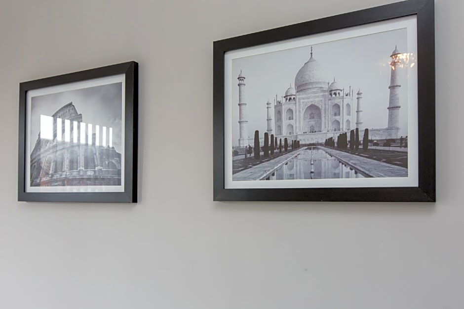 Townhouse @ 27 Electricity St Crewe