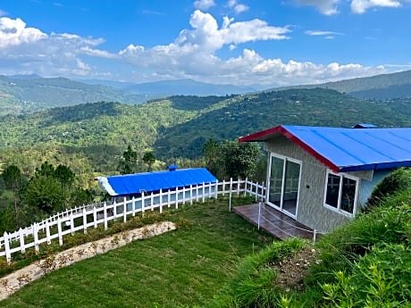 Adaara Retreat