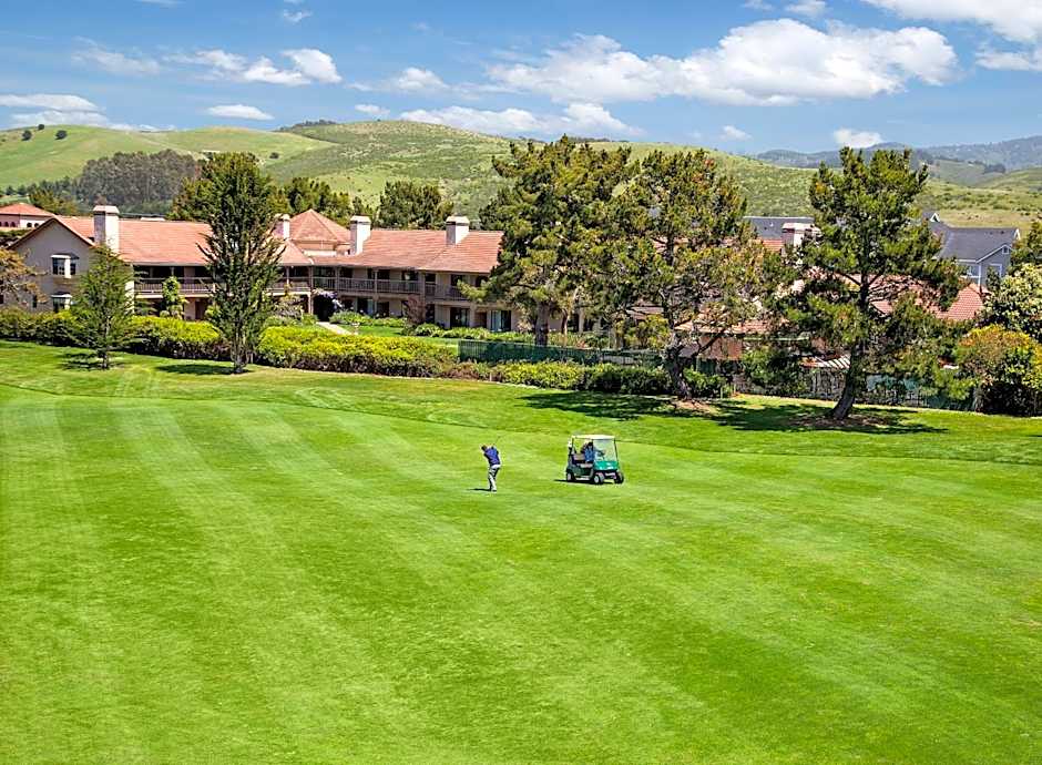 Half Moon Bay Lodge