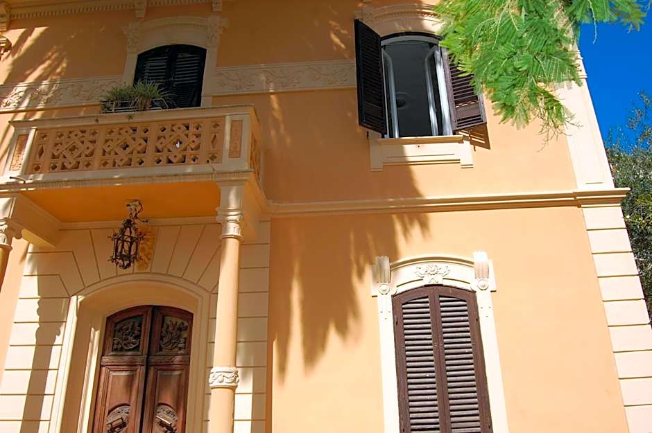 Arena Alfieri B&B
