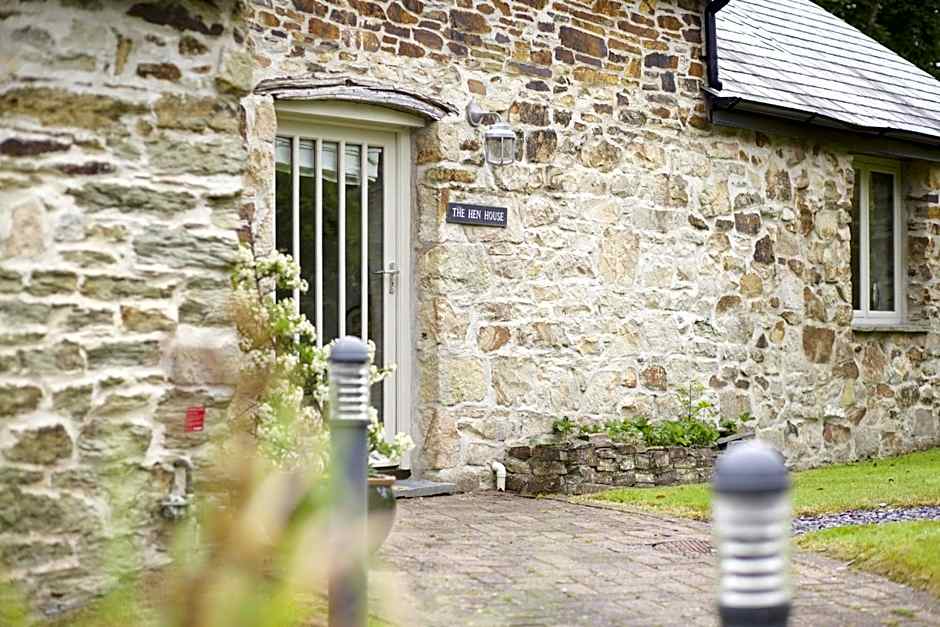 The Plume of Feathers