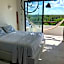 LunArena Barefoot Hotel