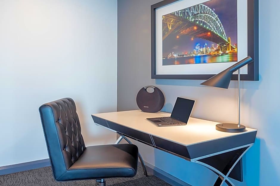 Meriton Suites World Tower, Sydney
