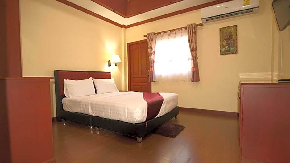 Bluebird Inn Pattaya