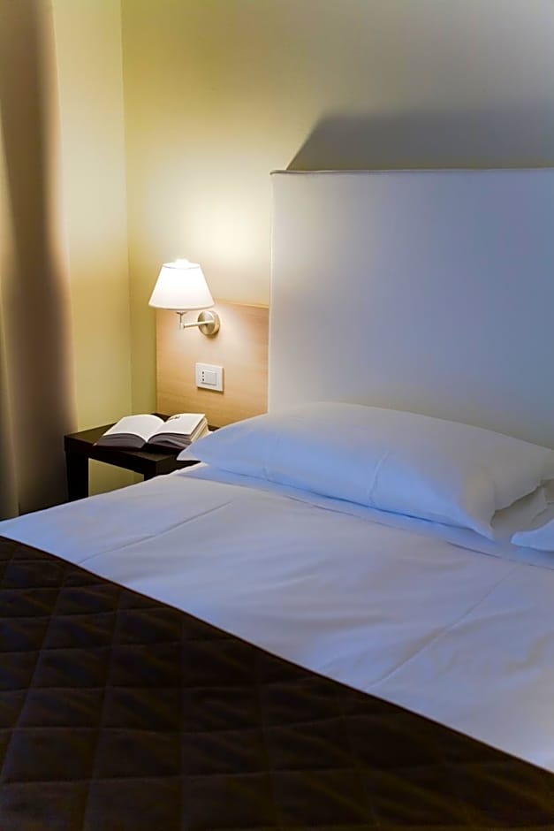 Regal Hotel & Residence