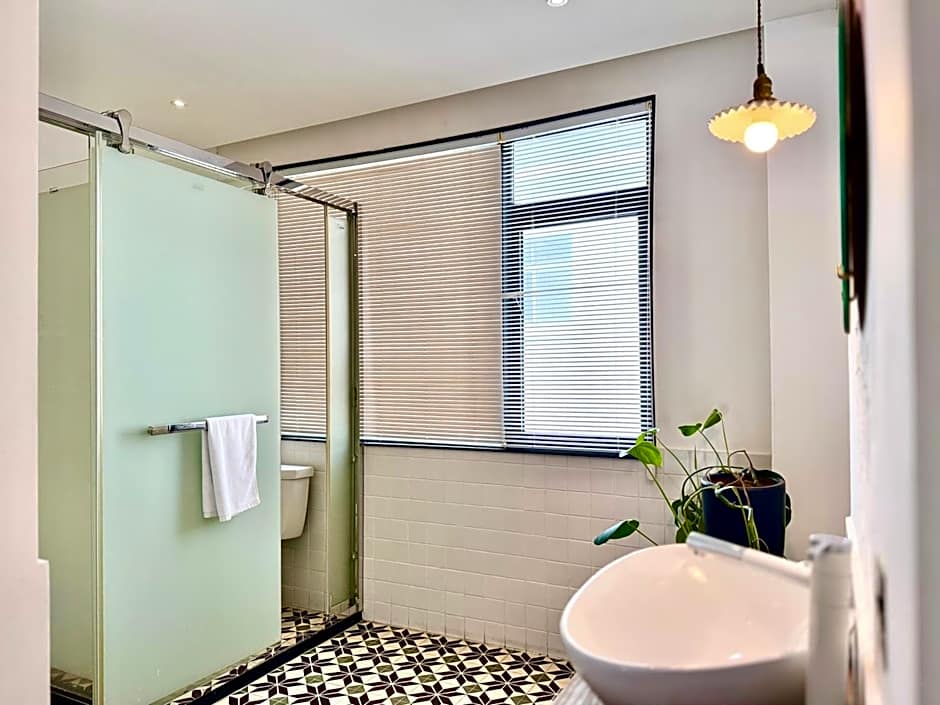 Suzhou Unique Space Design Art Hotel