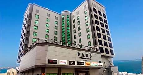 Pars International Hotel
