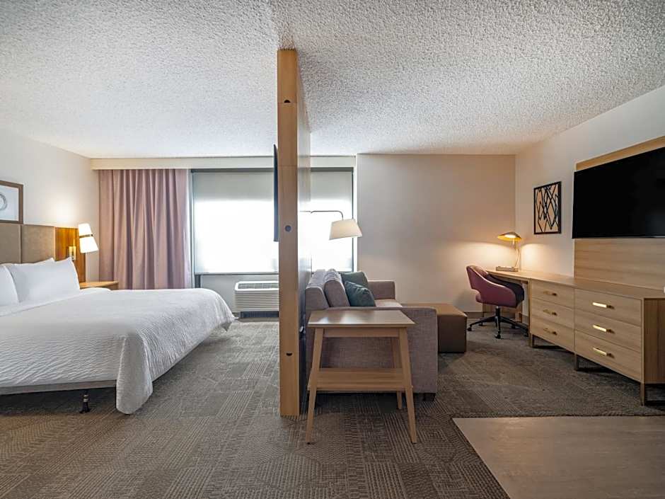 Staybridge Suites Chicago O'Hare - Rosemont by IHG