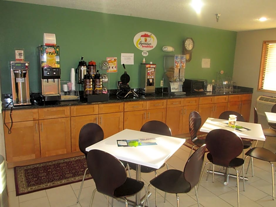 Super 8 by Wyndham Richmond/Chamberlayne Rd