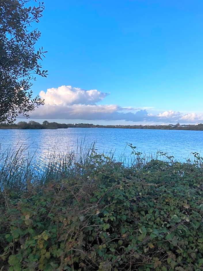 2 bed chalet Greatstone, New Romney sands holiday village 2mins from beach