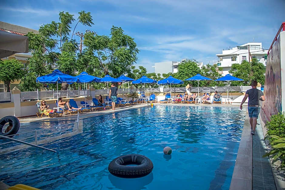 Erato Studios & Apartments