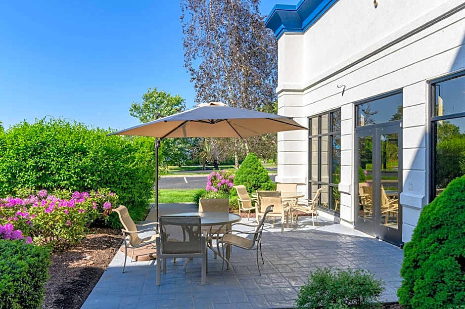 Hampton Inn By Hilton & Suites Manchester