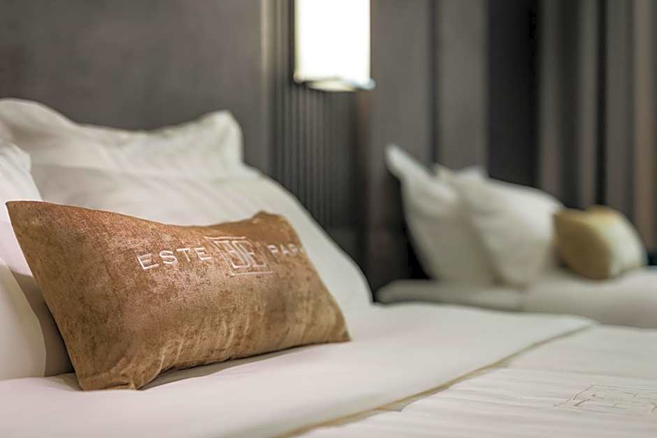 -- ESTE PARK HOTEL -- part of Urban Chic Luxury Design Hotels - Parking & Compliments - next to Shopping & Dining Mall Plovdiv