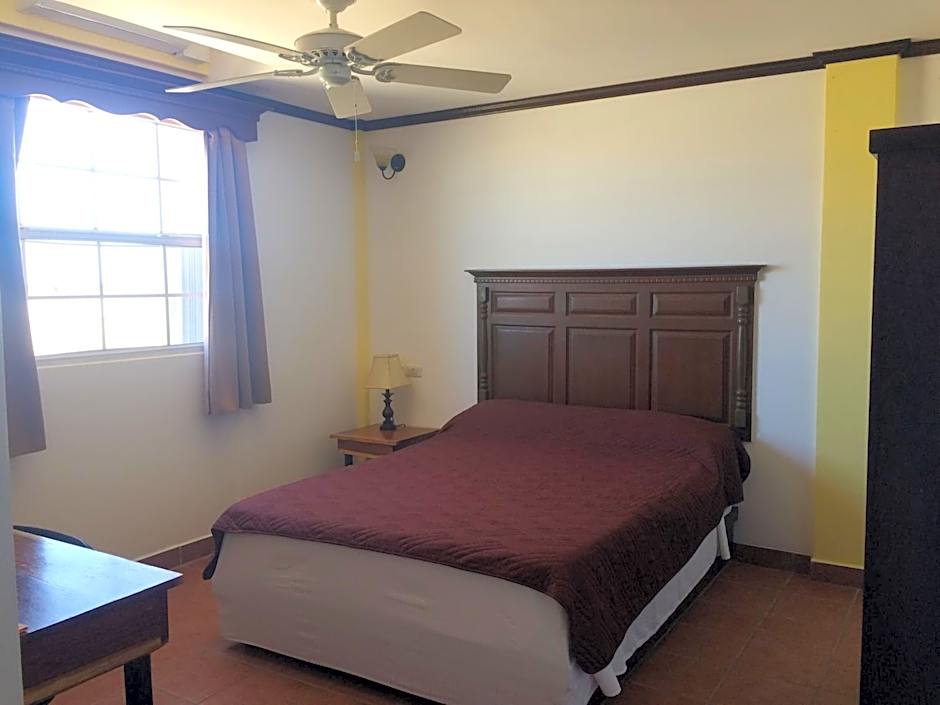 Easy Inn Hotel