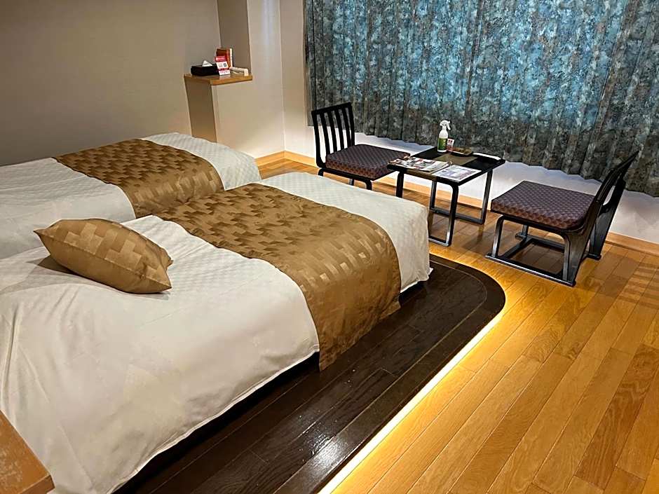 Photo 1 of 7 of Economy 2 Beds