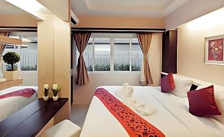 Deluxe King Suite