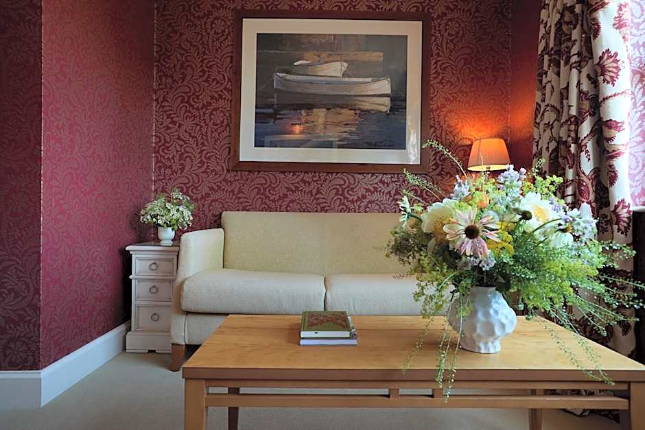 Fermain Valley Hotel