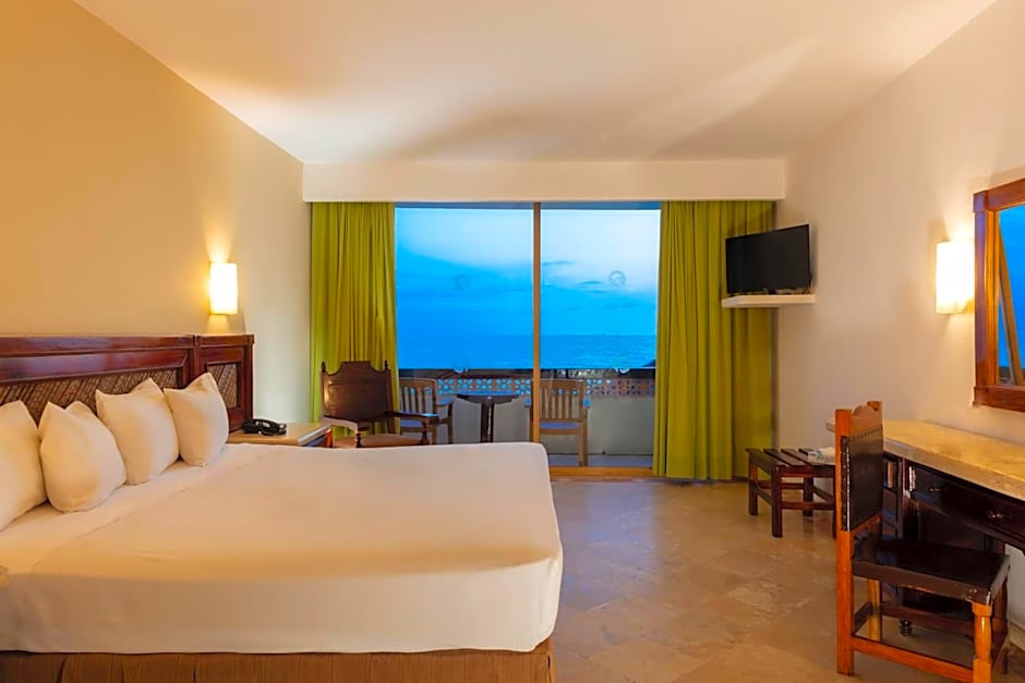 Las Palmas By The Sea