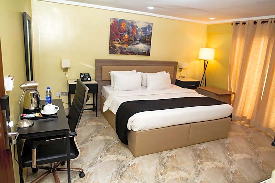 GolfView Suites and Conference Center