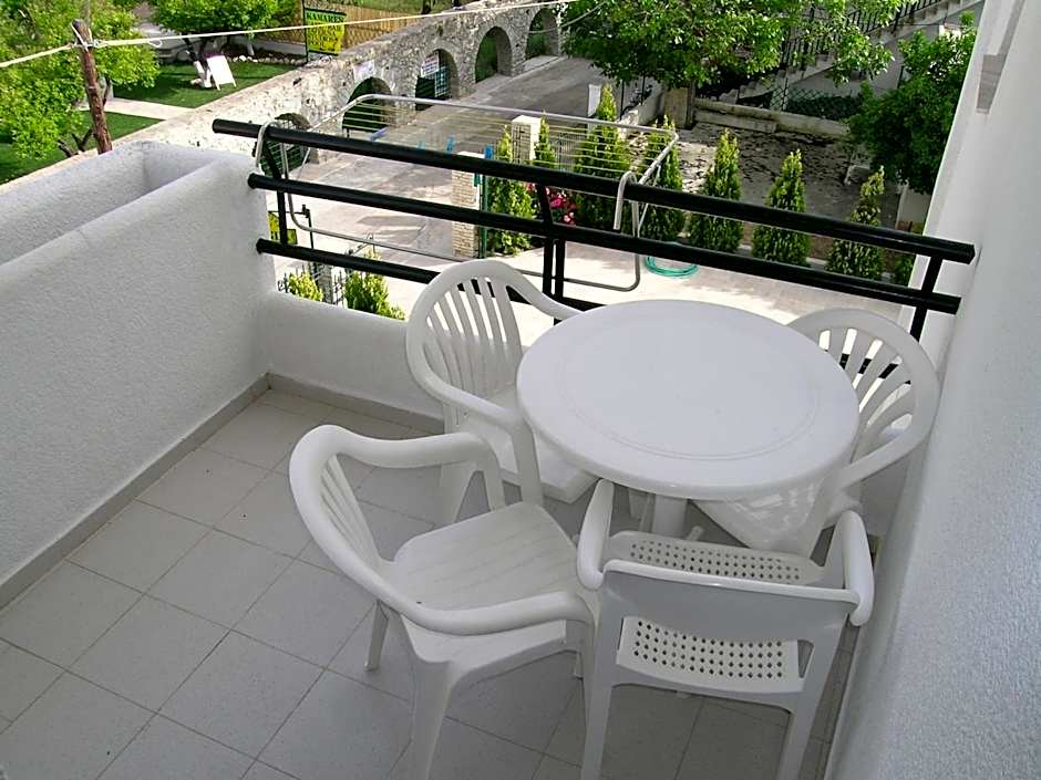 Kamares Apartments ΕΕ