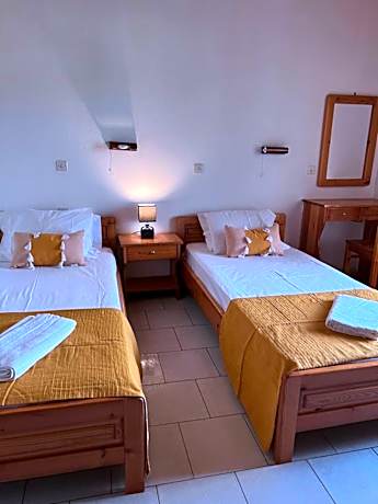 Gian Petro Apartments