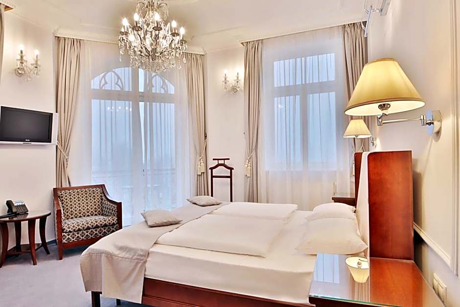 Sun Palace Spa & Wellness